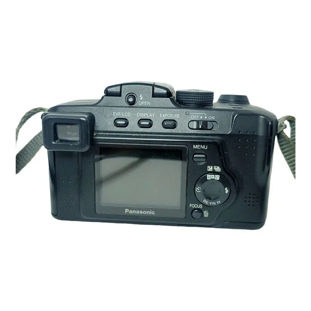 Panasonic LUMIX DMC-FZ5 5.0MP Digital Camera W/ Extra Battery and Charger Works‎